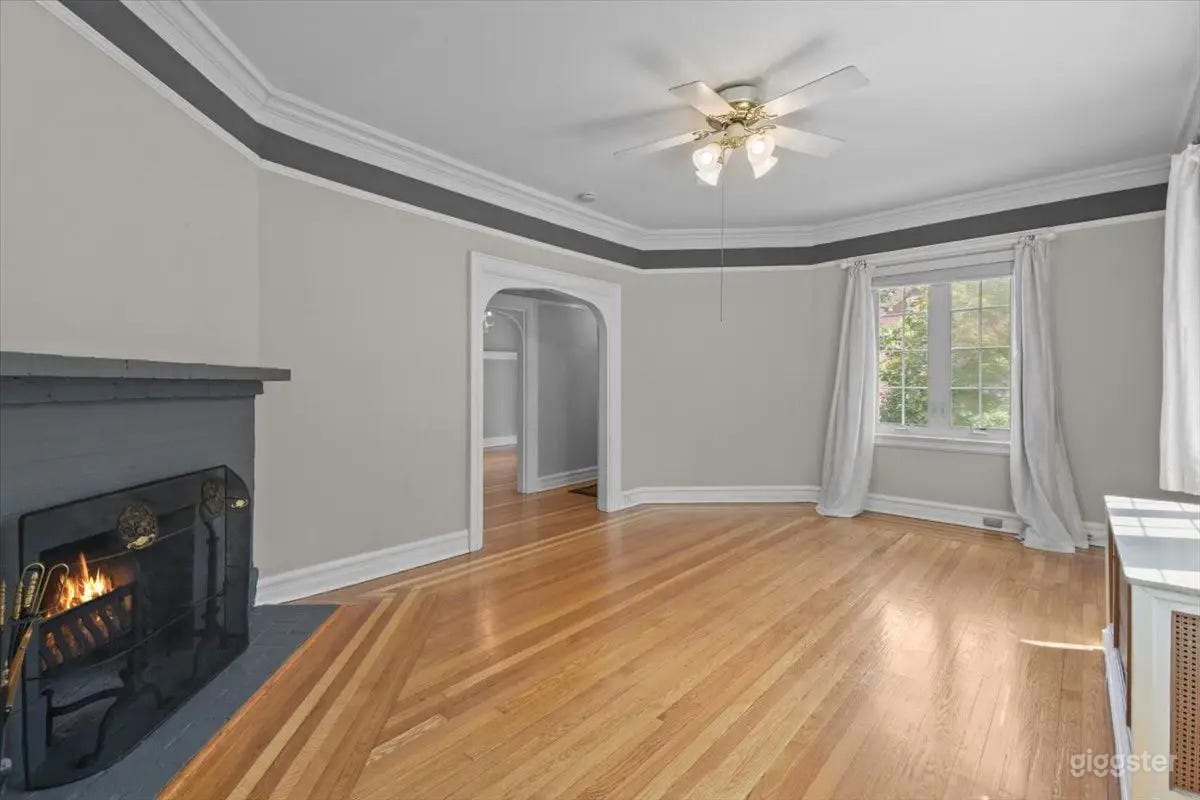 Colonial home in Park Hill area of Yonkers. Photo 2