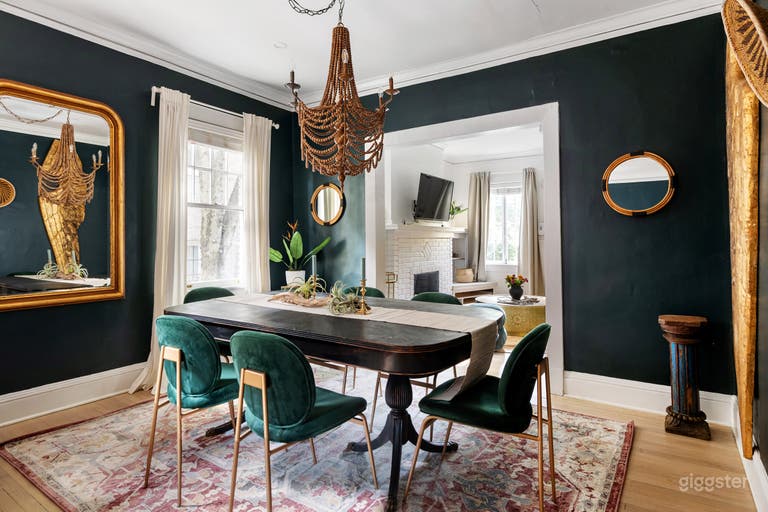  Baroque Insouciant | Appartement de Location Haut de Gamme 