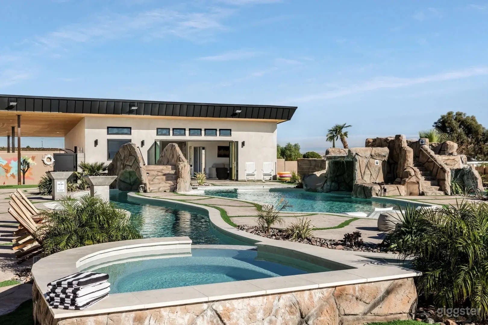 Lazy River Pool | River House Photo 2