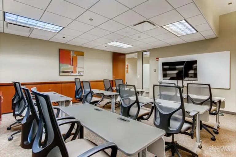  Training Room for 18 at Chicago O'Hare 