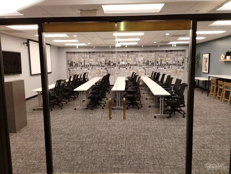  Training Room for 18 at Chicago O'Hare 