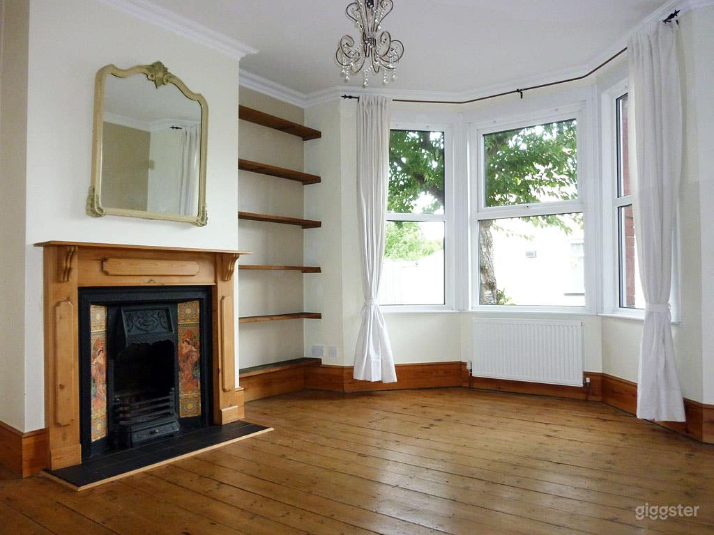Living room with fireplace