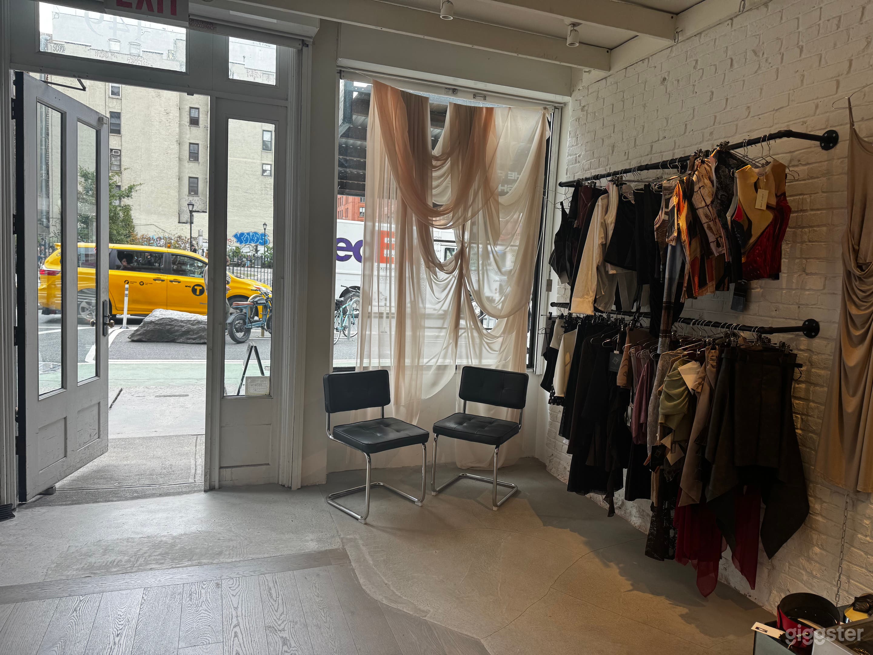 Bright Showroom, Pop Up Shop, and Event Space in Soho Photo 2