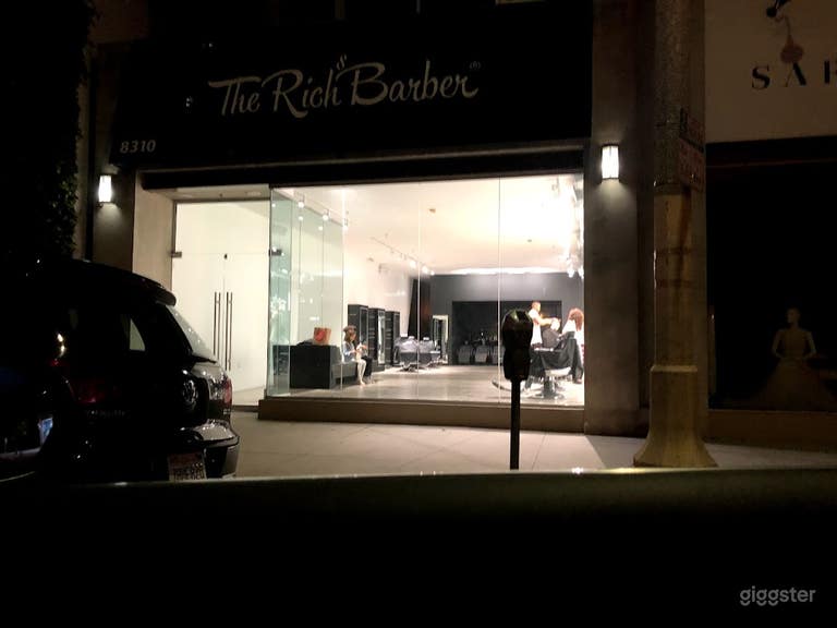  Luxury Modern Barbershop  