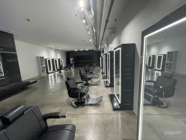  Luxury Modern Barbershop  