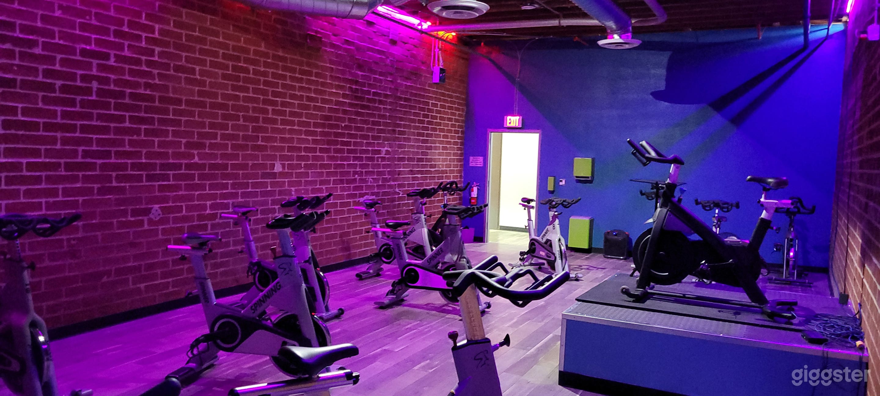 The Cozy Cycle-X Room Photo 3