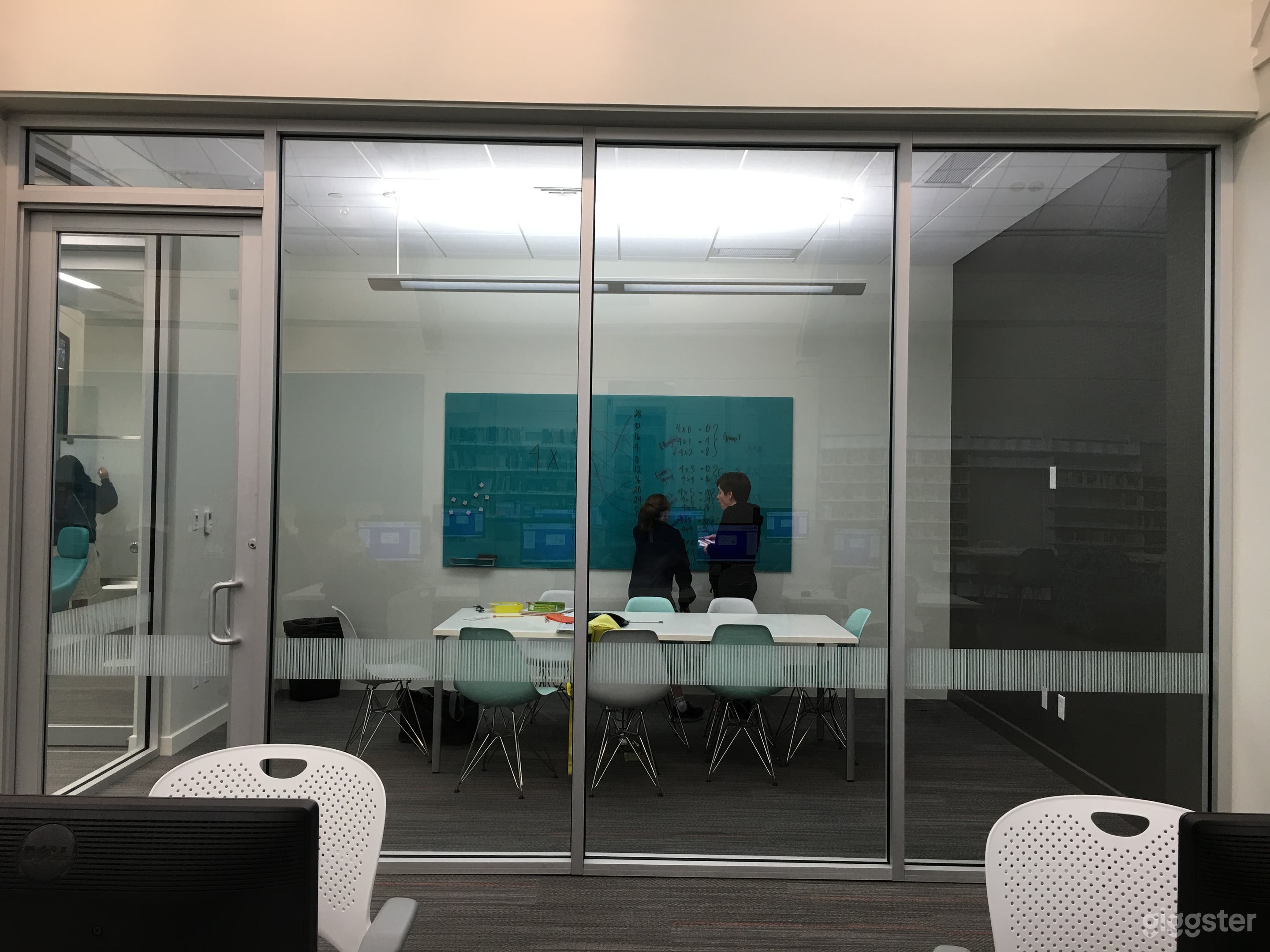 Large Meeting Room for 270 people in Baton Rouge Photo 1