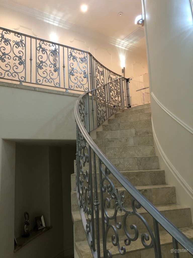  Staircase front view  