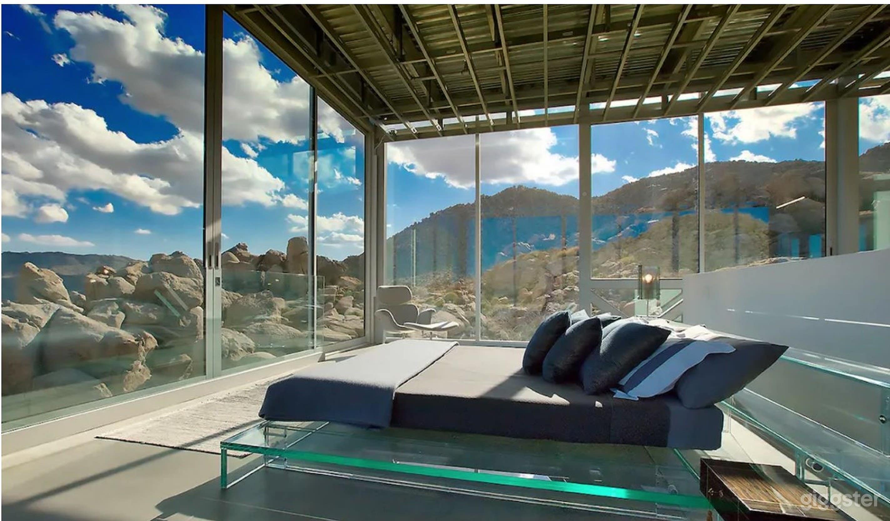 Extraordinary Architectural Pool Masterpiece Photo 4