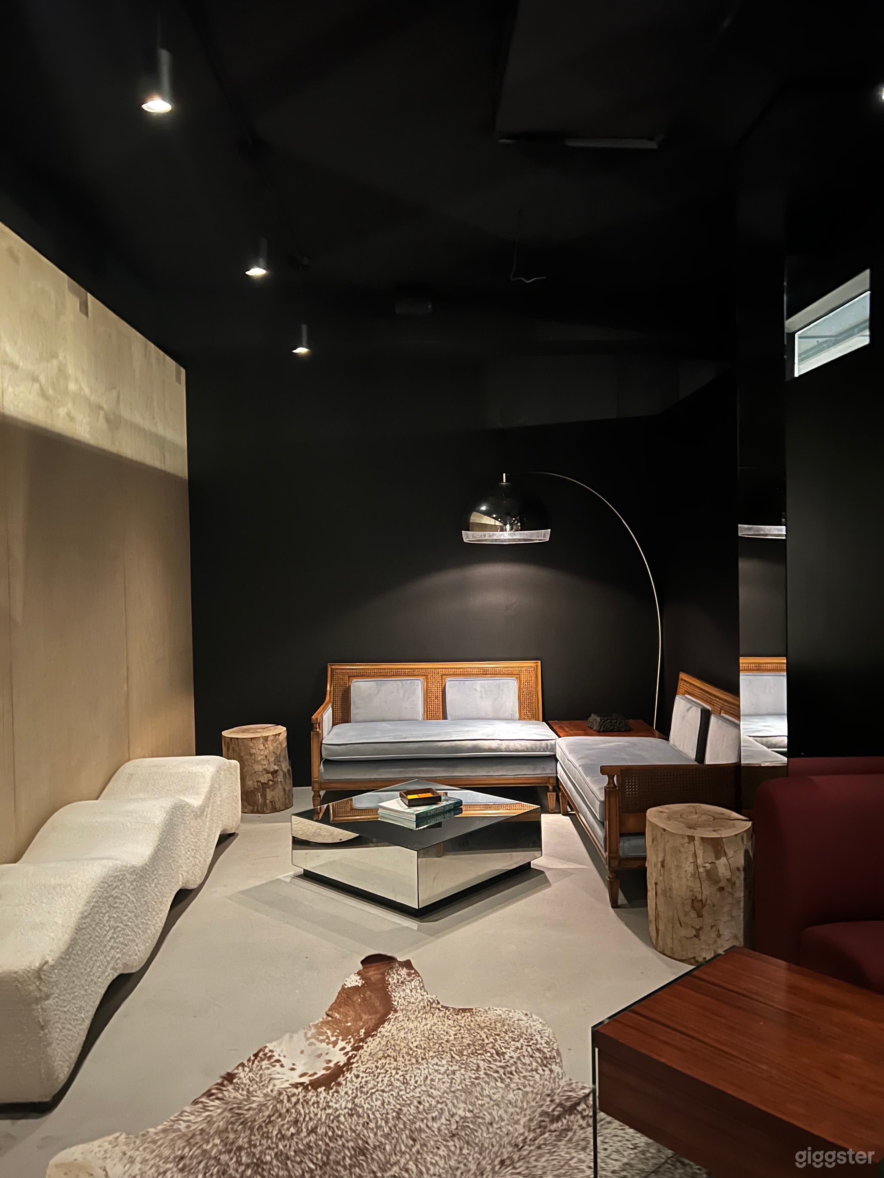 Natural Wine Bar and Boutique Wine Shop Photo 3