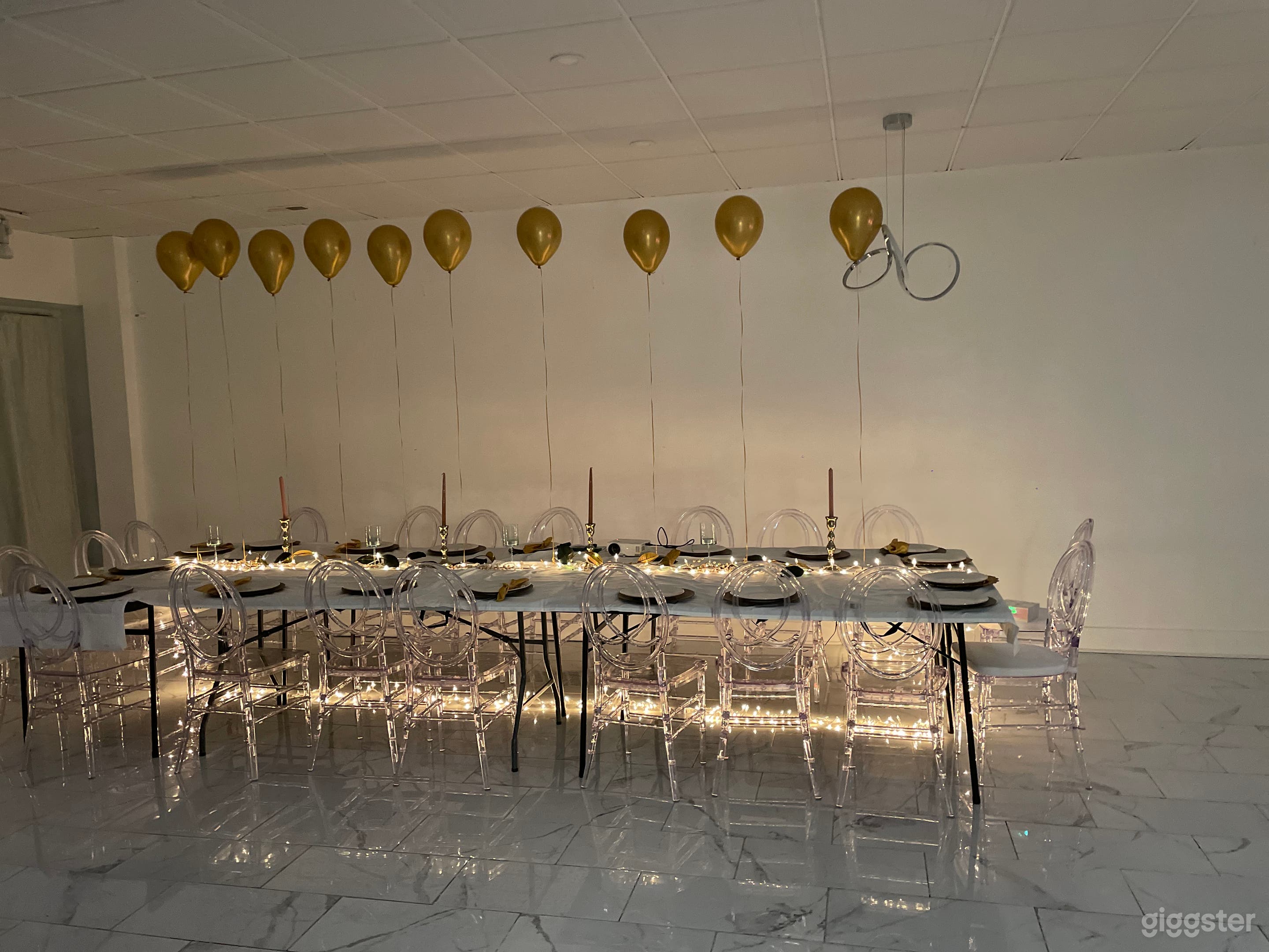 Chestnut Hill’s  Sophisticated Creative Space Photo 4