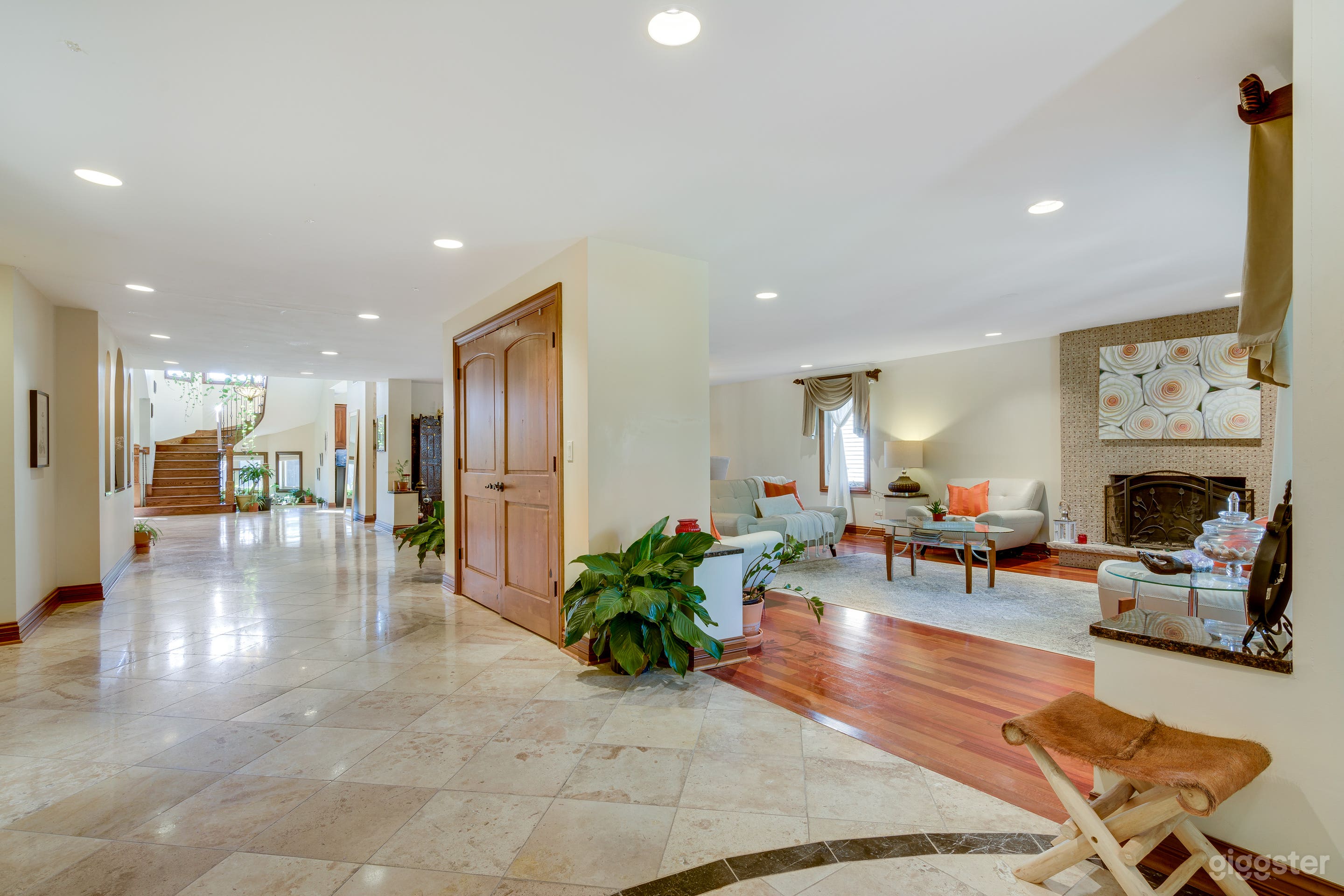 Main Floor Entrance Hallway 
