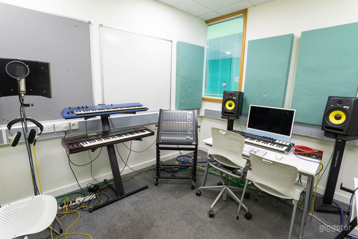 Music Practice Studio - Kings Cross Photo 1