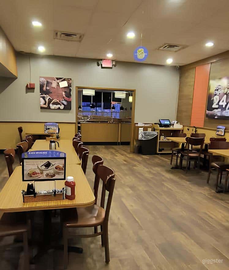 Private Dining Room / Meeting Event Space in Titusville, FL Photo 4