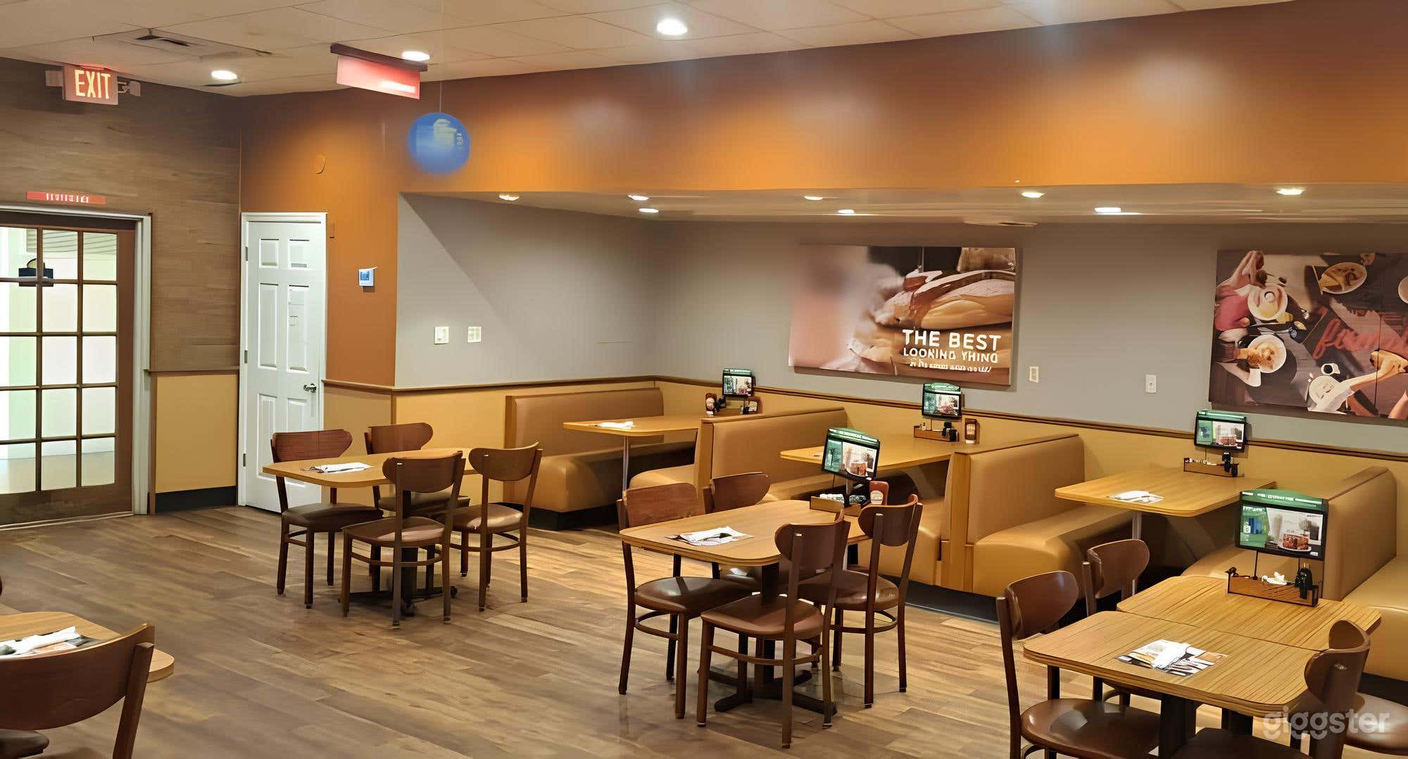 Private Dining Room / Meeting Event Space in Titusville, FL Photo 2