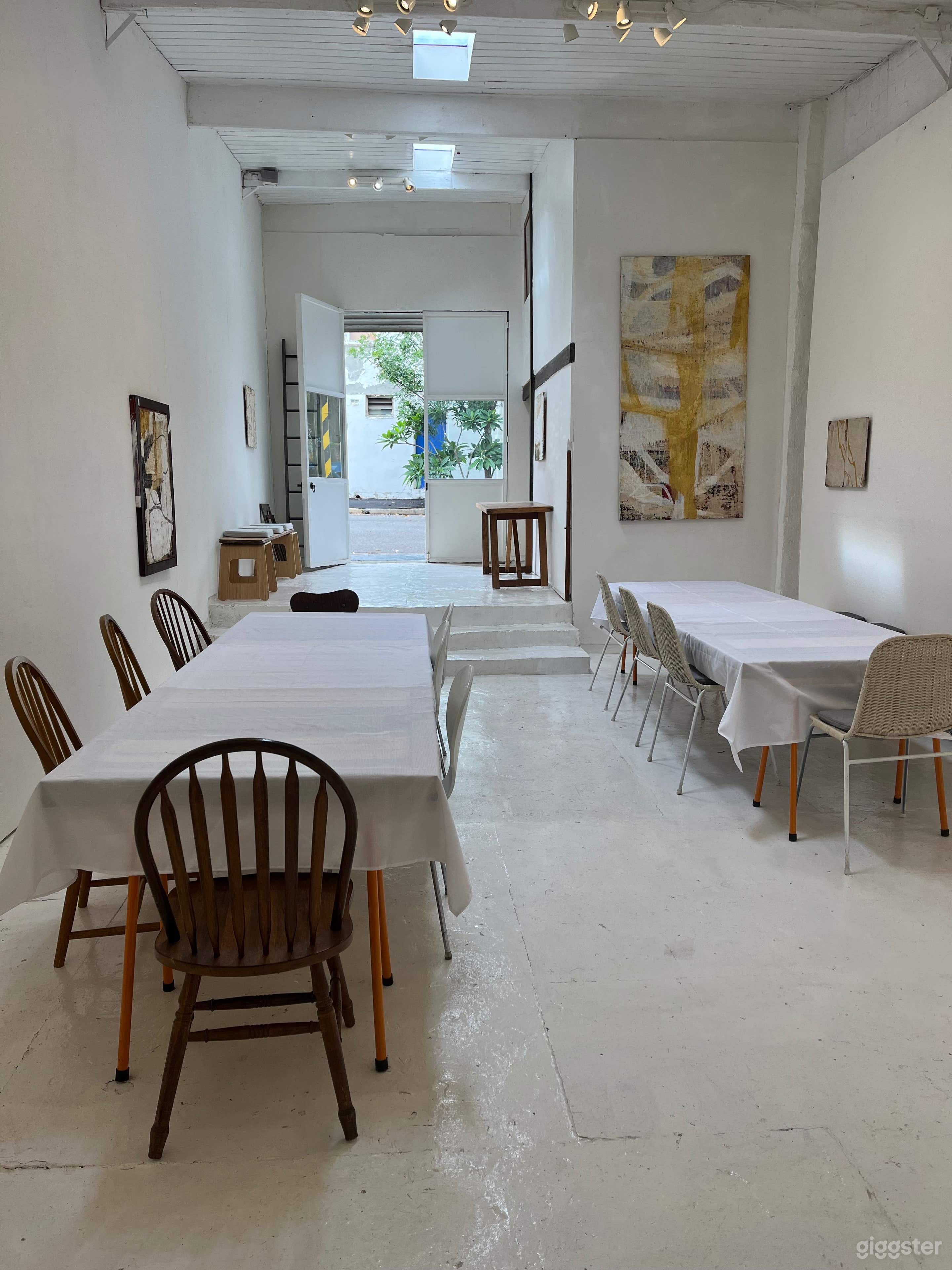 Beautiful White Gallery Photo 1