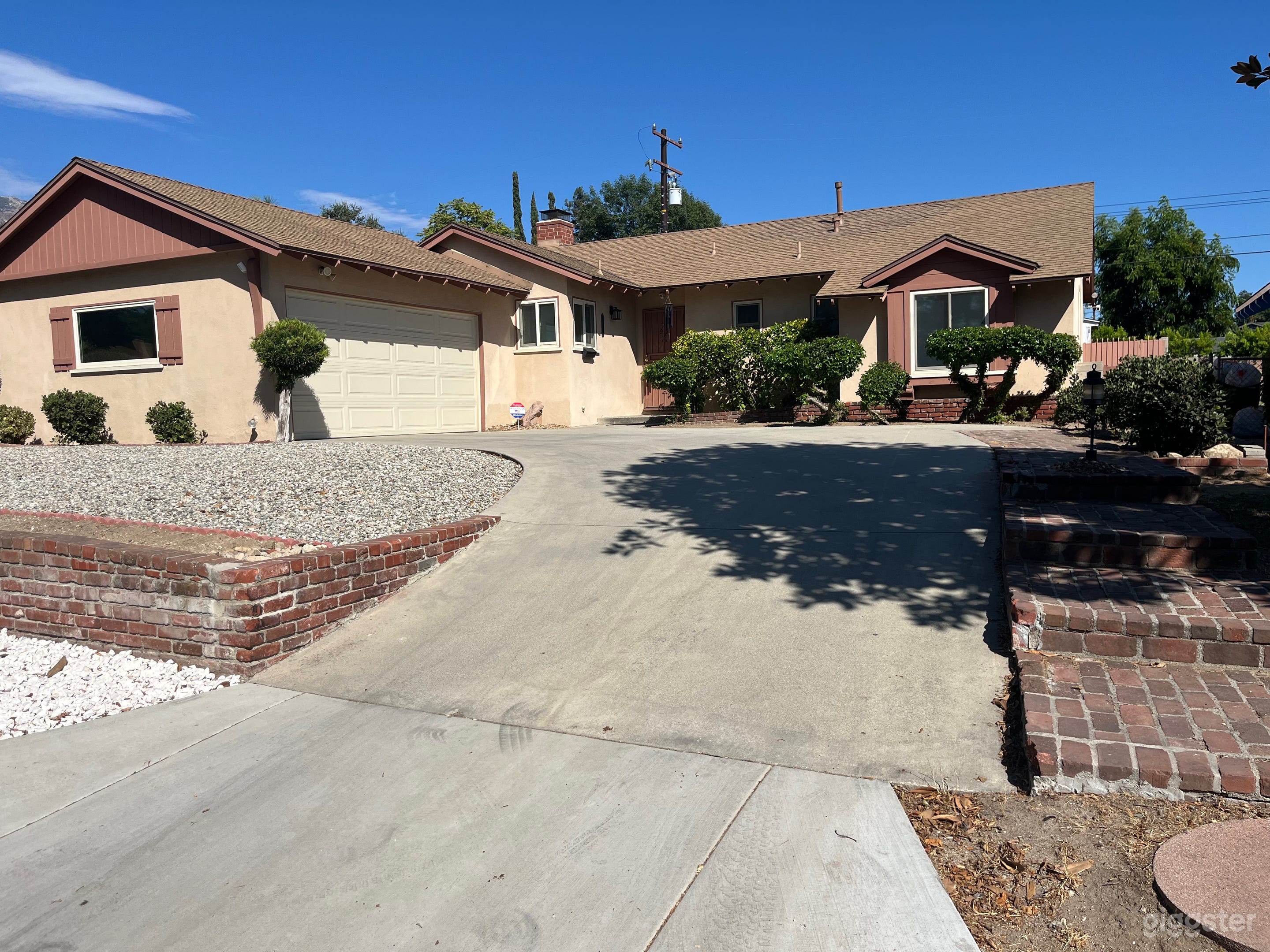 Beautiful Altadena Home with curb appeal Photo 4
