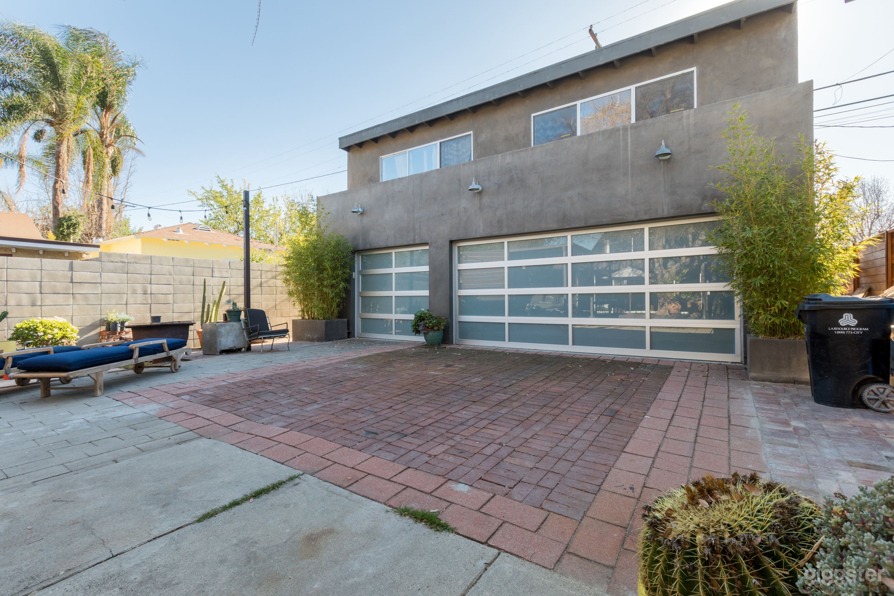 Modern No.2840 Photo 2