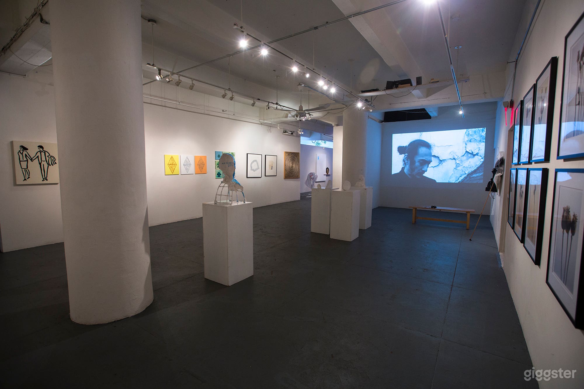 Art Exhibition, Event Space, Reading, Concert possible with a Yamaha grand piano at the premises