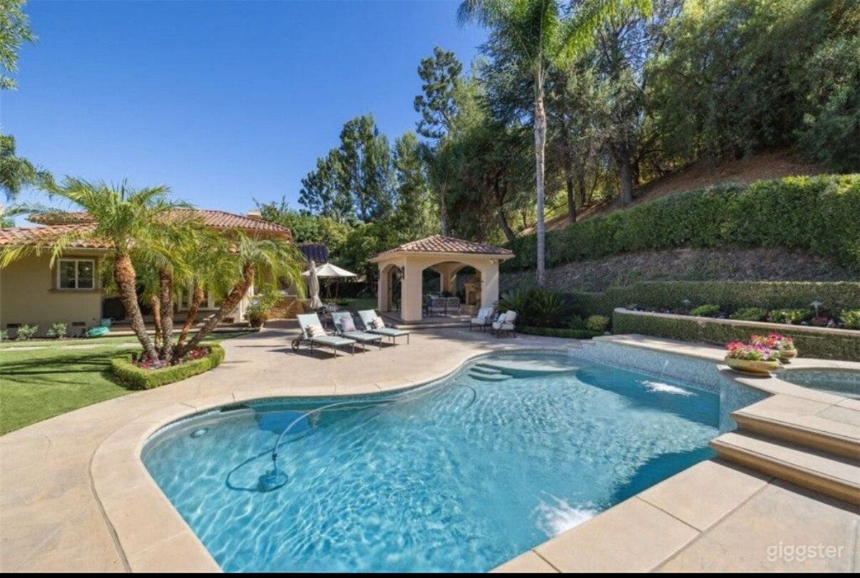 Pool Paradise in the Park Photo 3