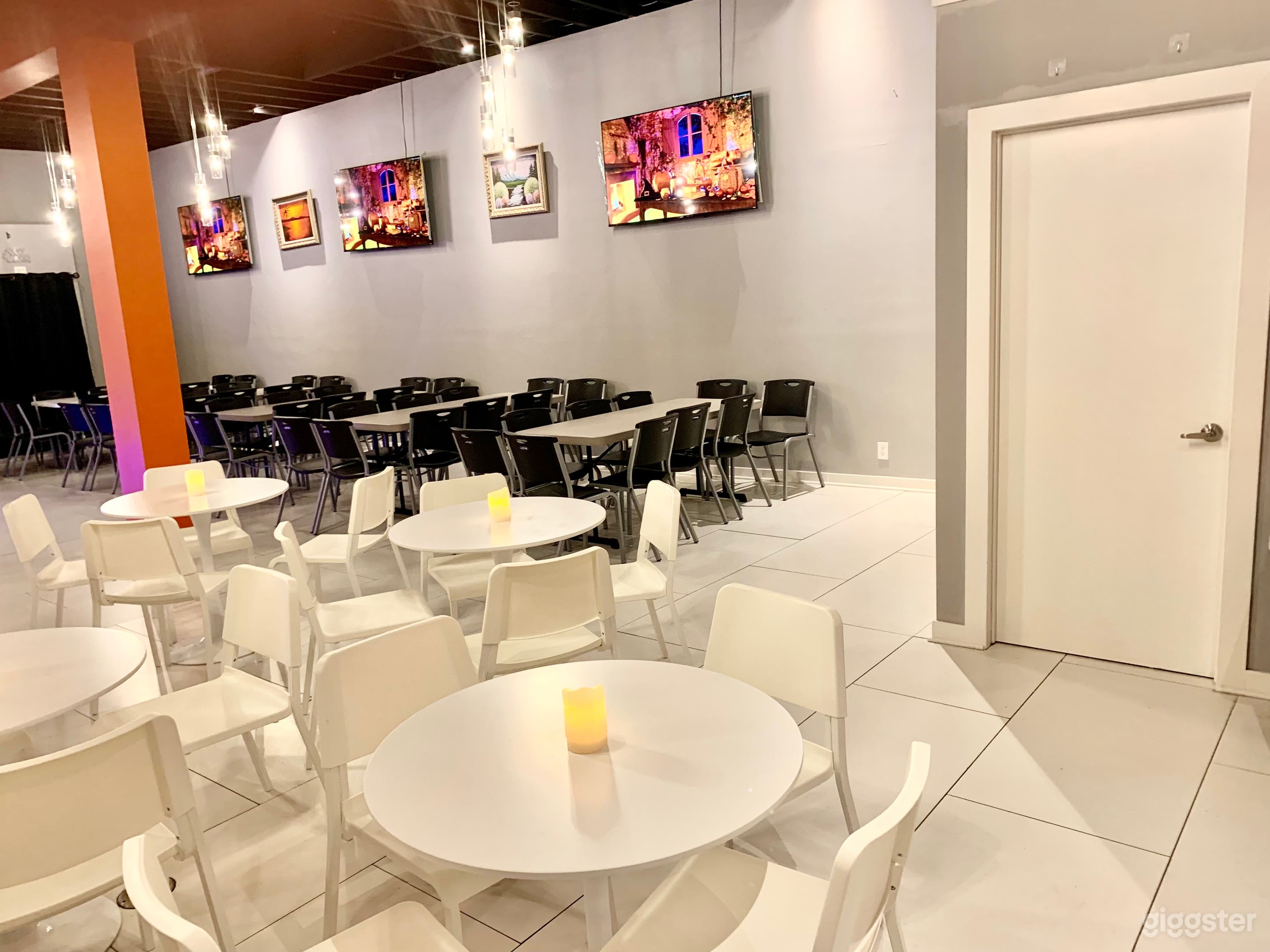 Lounge with Smart Stage, Back Terrace + Parking Photo 3