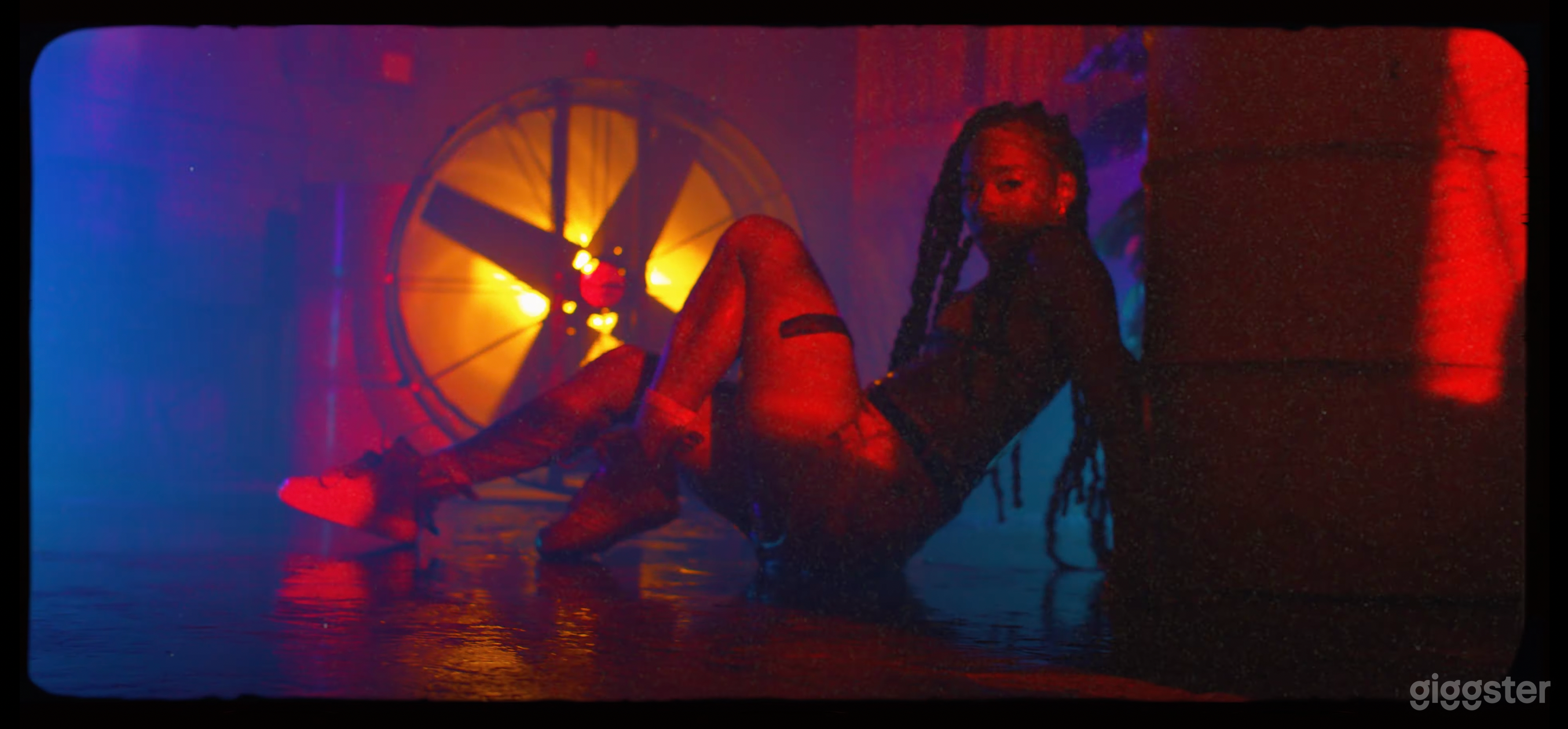 Fan Silhouette Set Photo 3