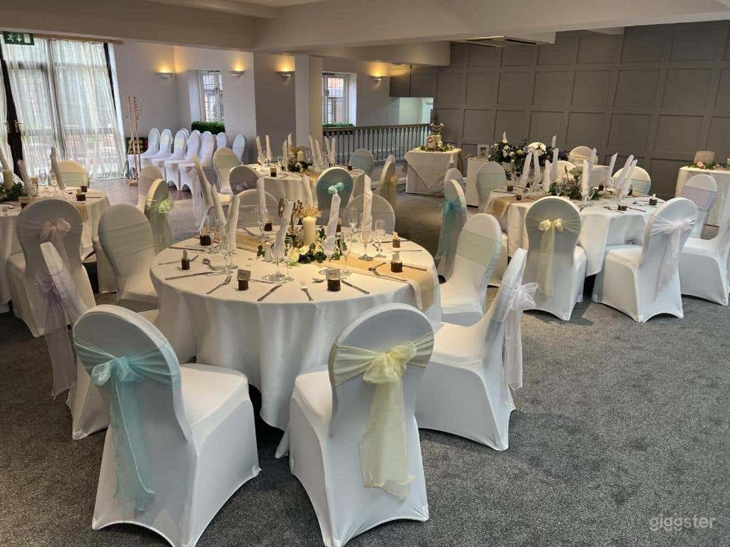 Country Hotel set in Acres of Grounds  Photo 3