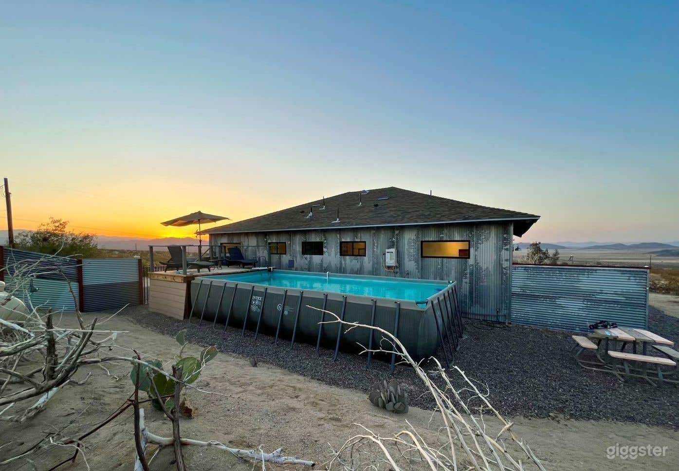 Magical Joshua Tree Pool House Photo 1