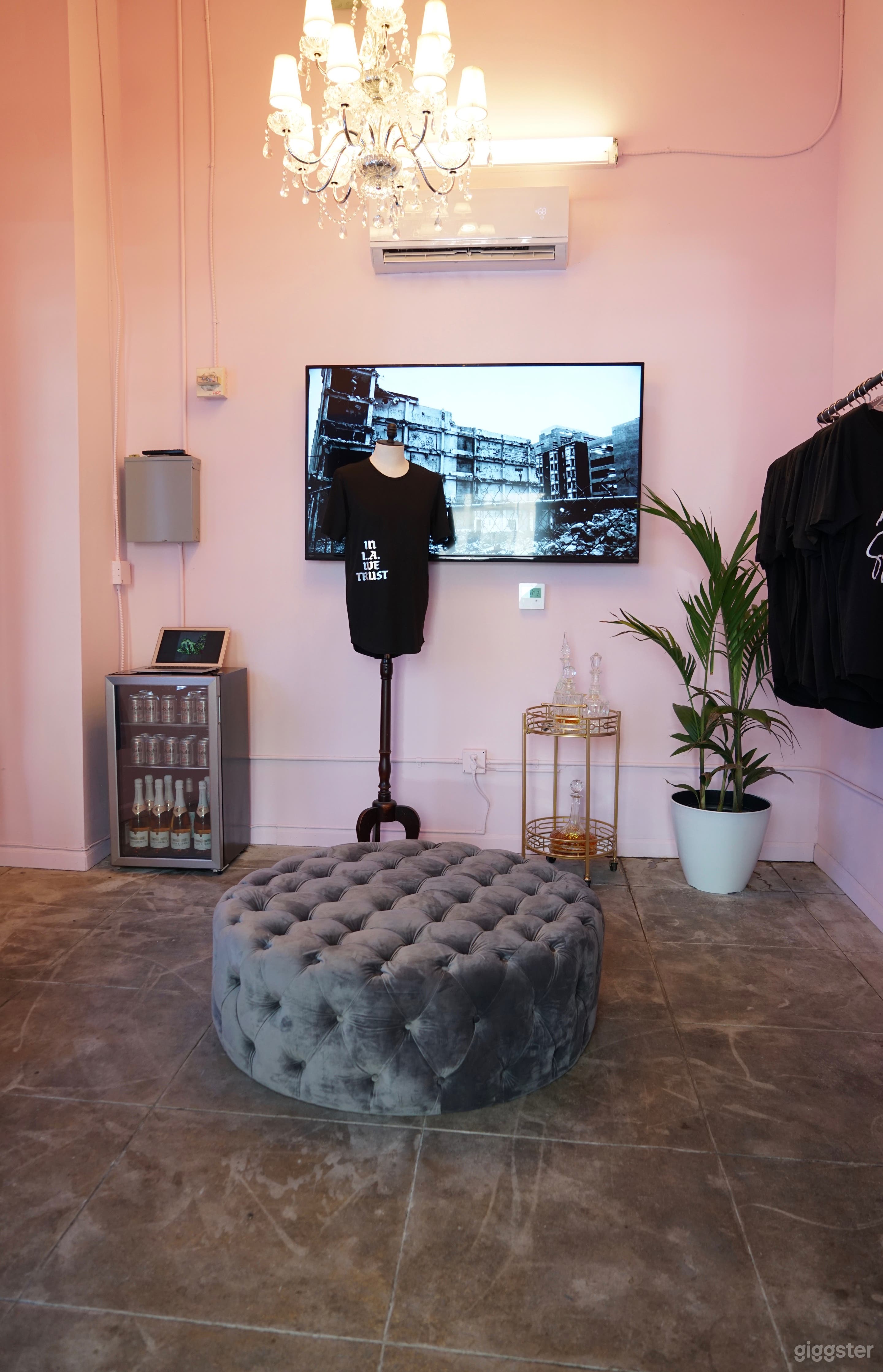 POP-UP/ GALLERY / CREATIVE SPACE  Photo 3