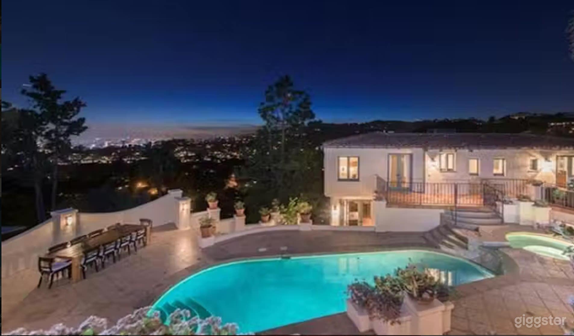 Hollywood Oasis And Glamour With Amazing Views Photo 3