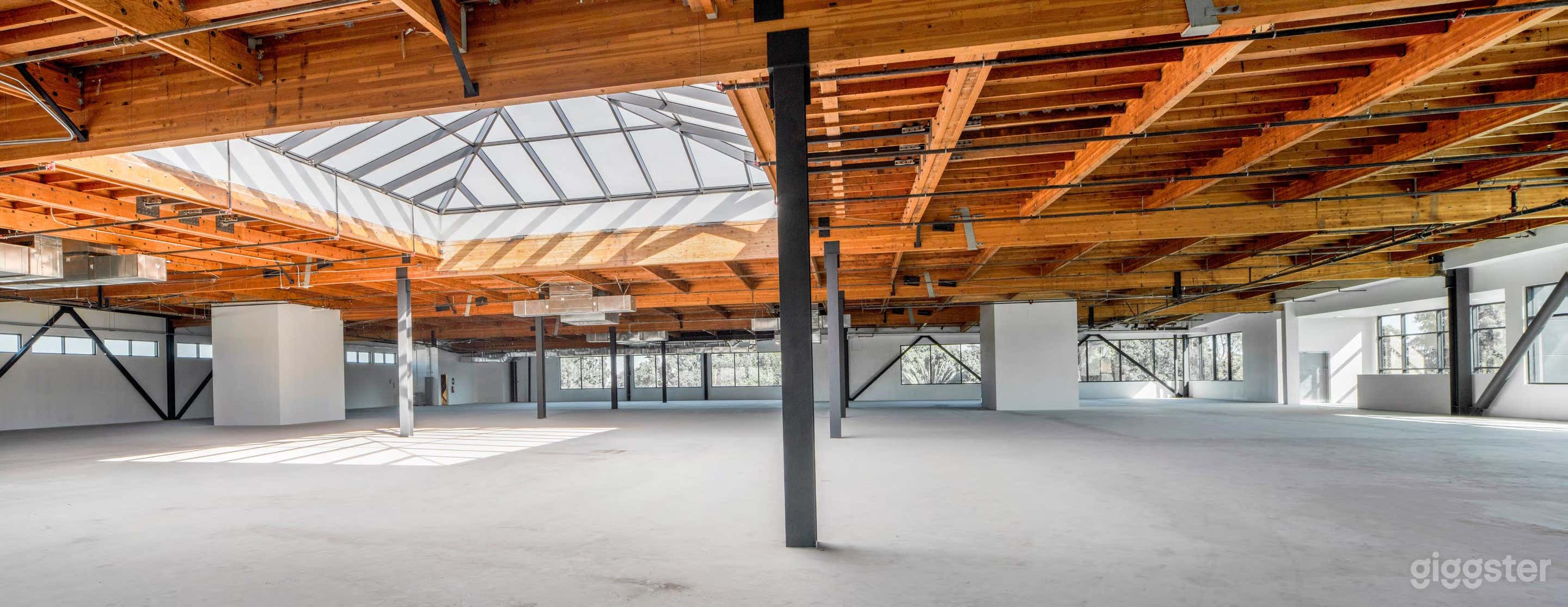 Creative Office Work Space Photo 3