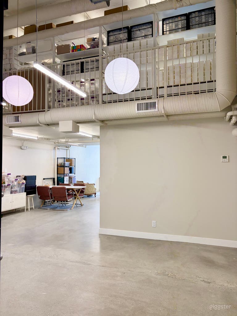  Loft lumineux et magnifique dans un bel immeuble neuf 