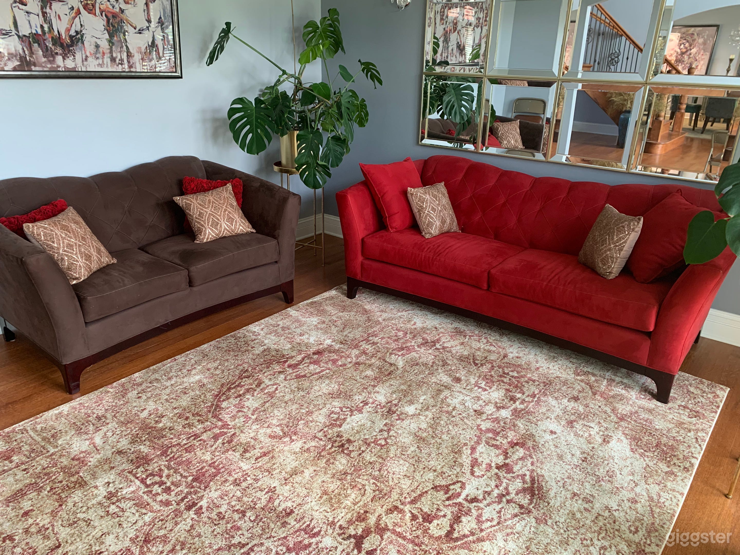 Cozy sitting room near front of home 