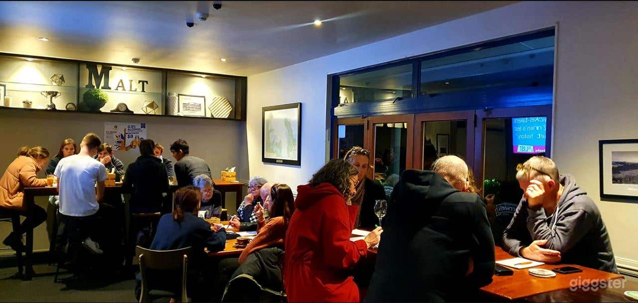 Family friendly restaurant Photo 3