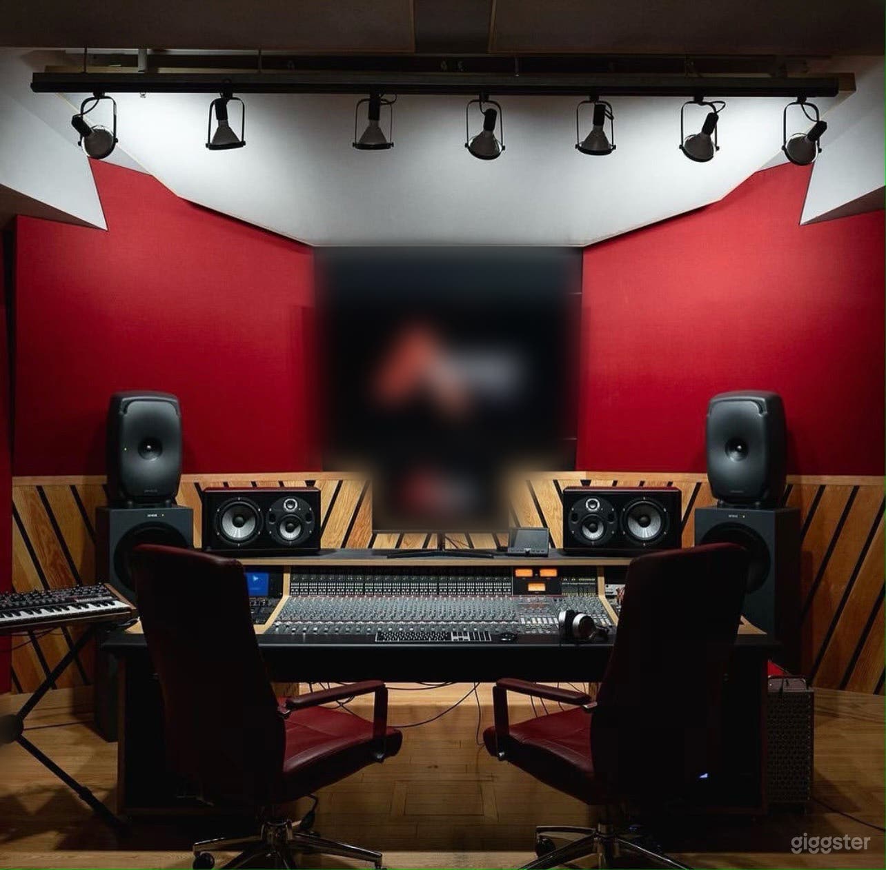 Cutting-Edge Recording Studio Photo 1