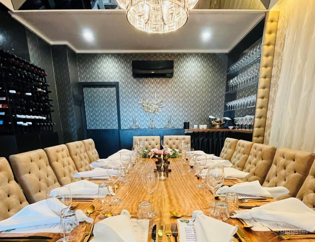 Beachfront Private Dining Room Photo 4