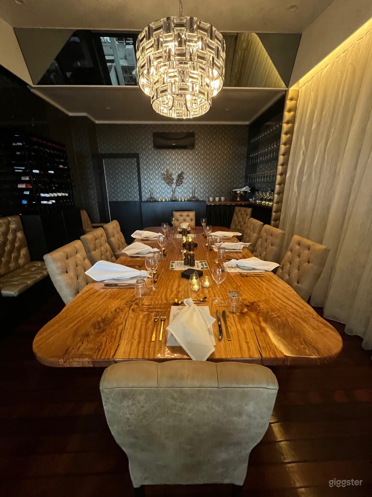  Beachfront Private Dining Room 