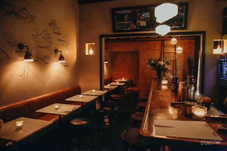  Bohemian Cocktail Bar 