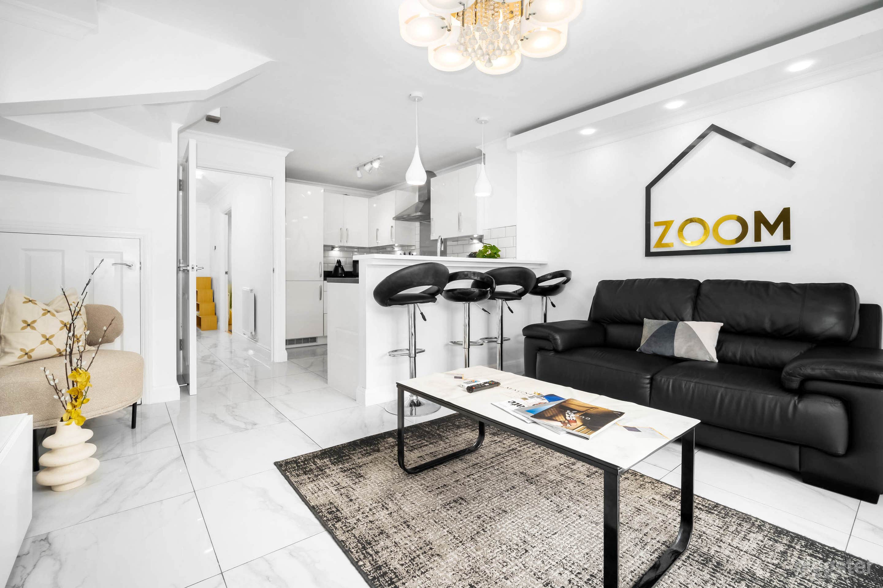 Luxury Townhouse w/ Modern Amenities in Birmingham Photo 4