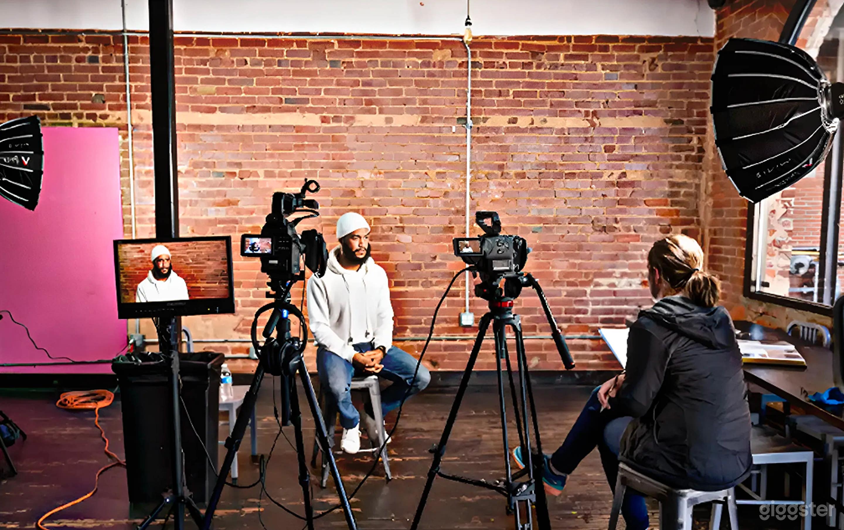 Modern Event Space in Downtown East Point Photo 3