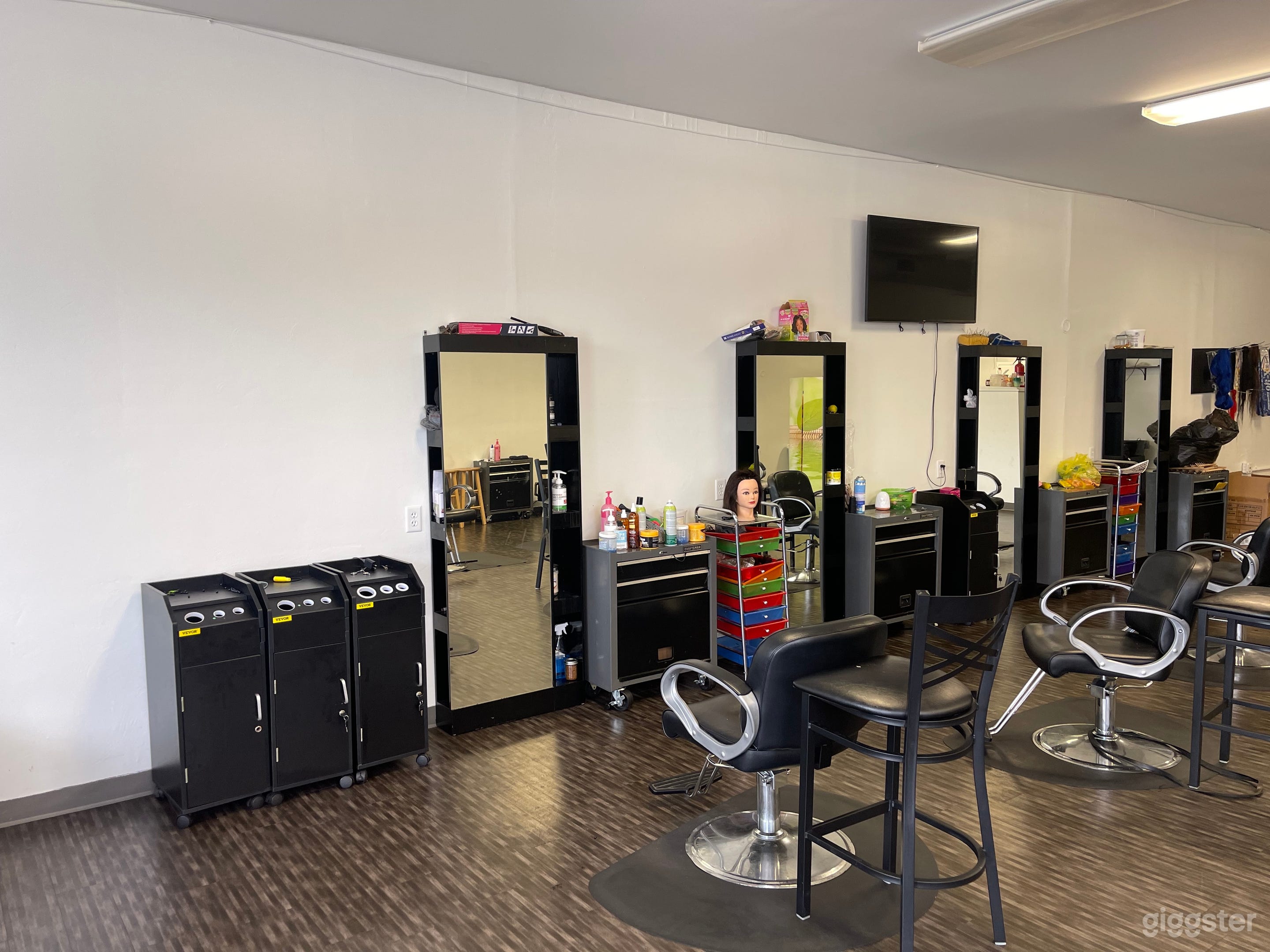 Photoshoot and Event Center Photo 1