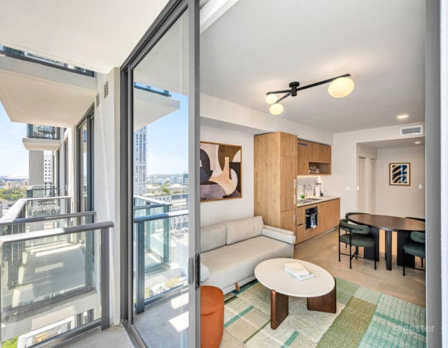 Stylish High-rise Condo | Rent this location on Giggster