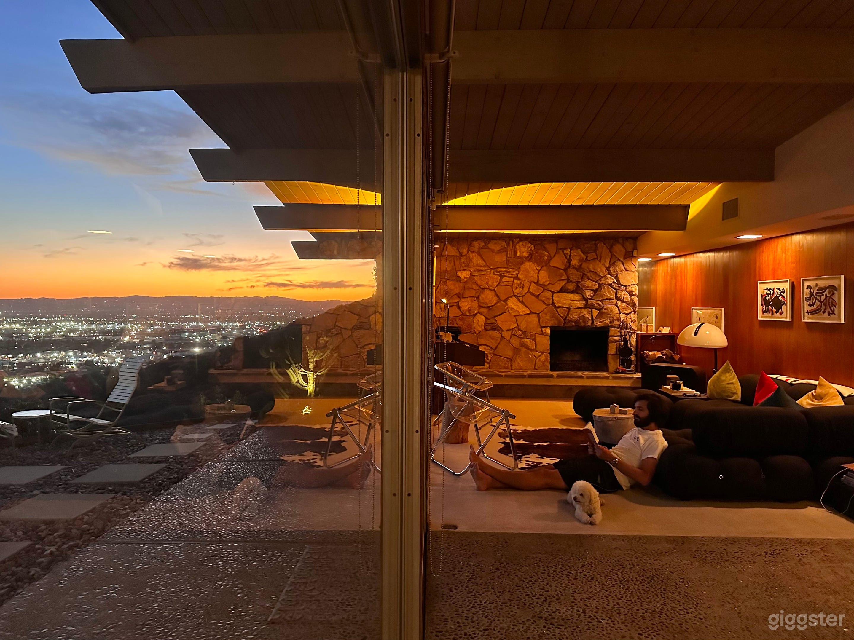 Mid Century Modern - Time Capsule 1961 With a View Photo 1