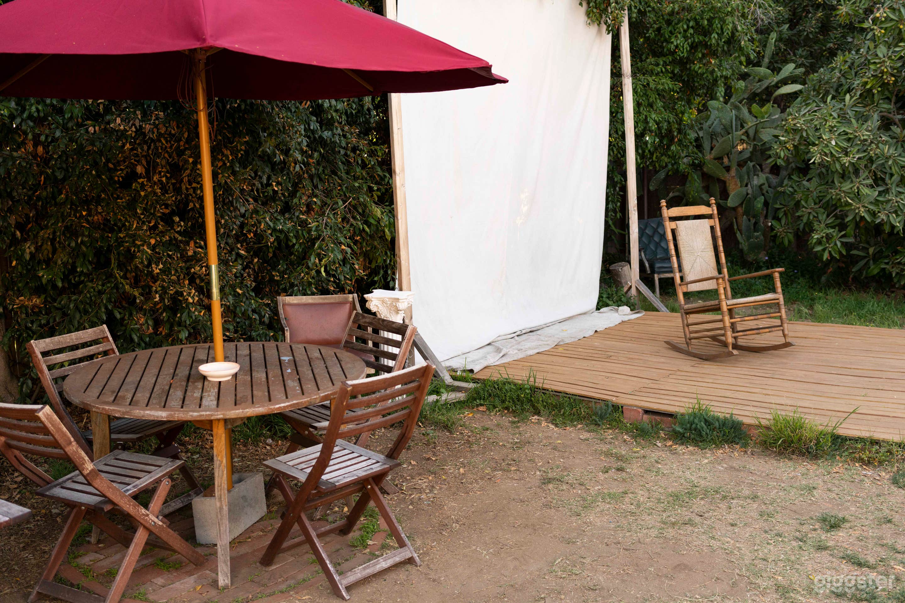 Creative Outdoor Natural Light Studio in Pasadena Photo 2