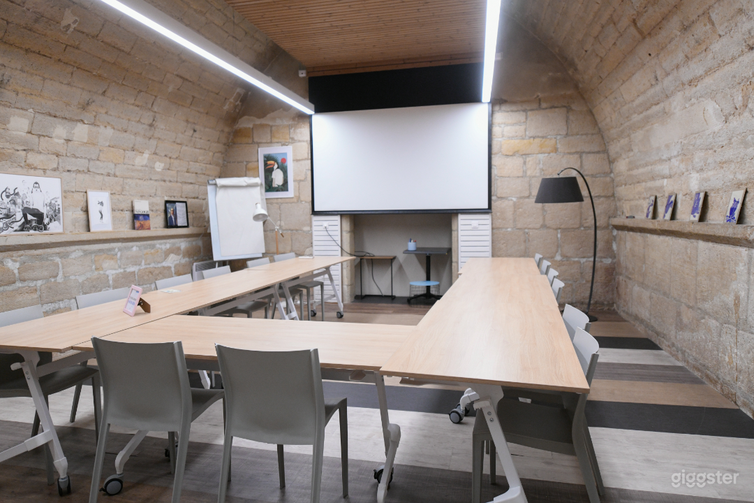 Stravinsky Meeting room (up to 20 pers) Photo 1