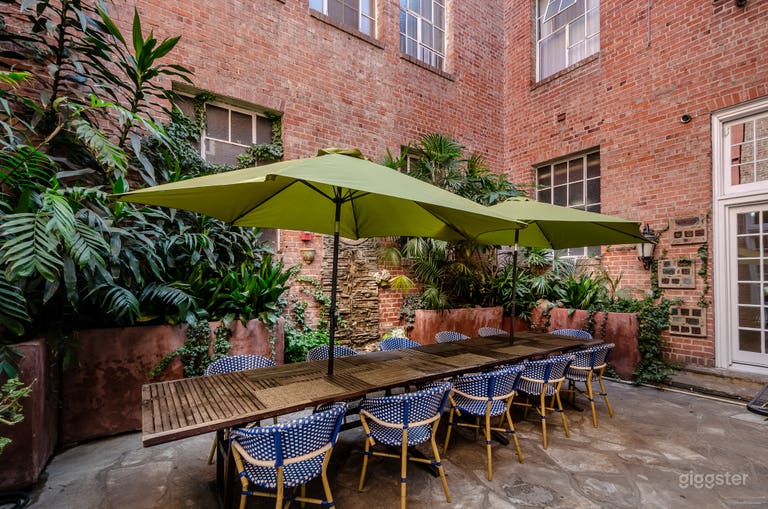  Bright Charming Patio 