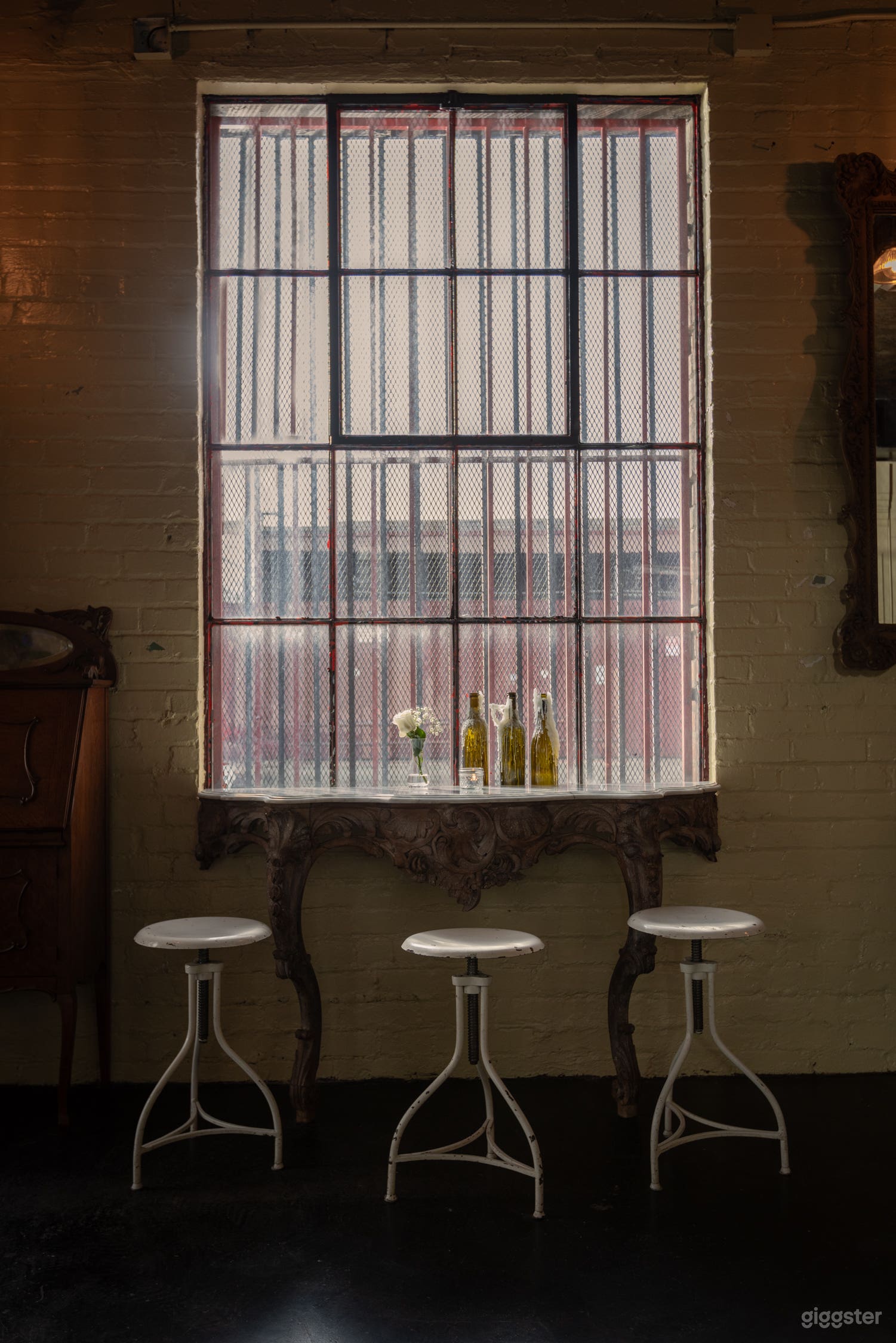 Side Window Interior