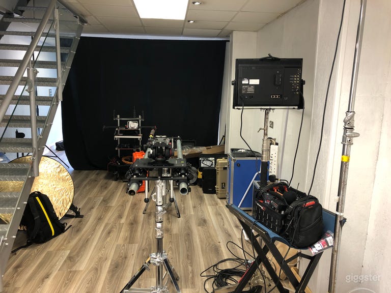  Creative studio space 