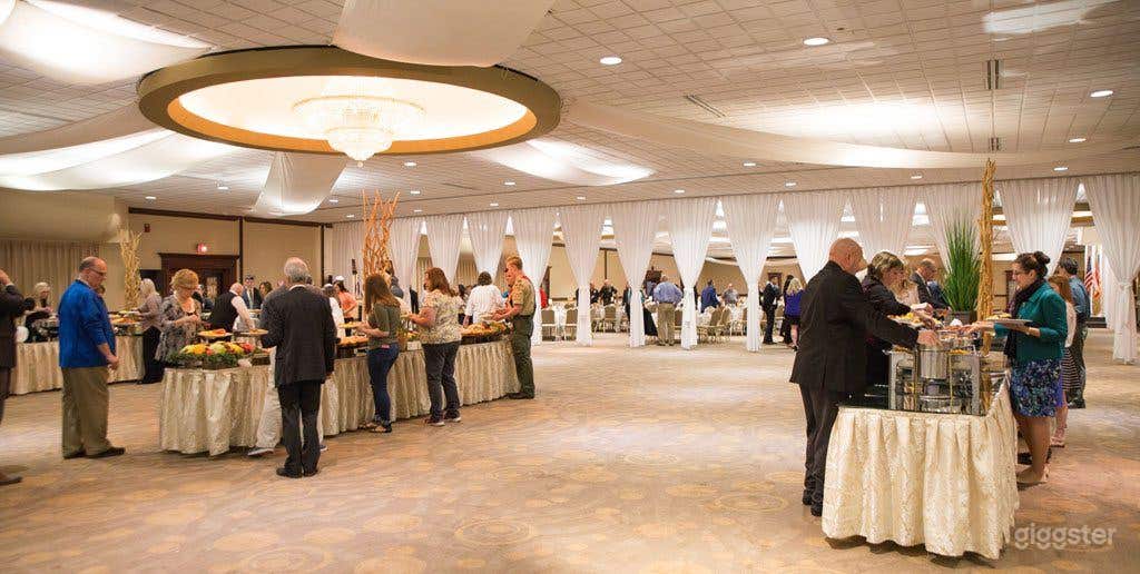 Large Grand Ballroom in Ohio Photo 2