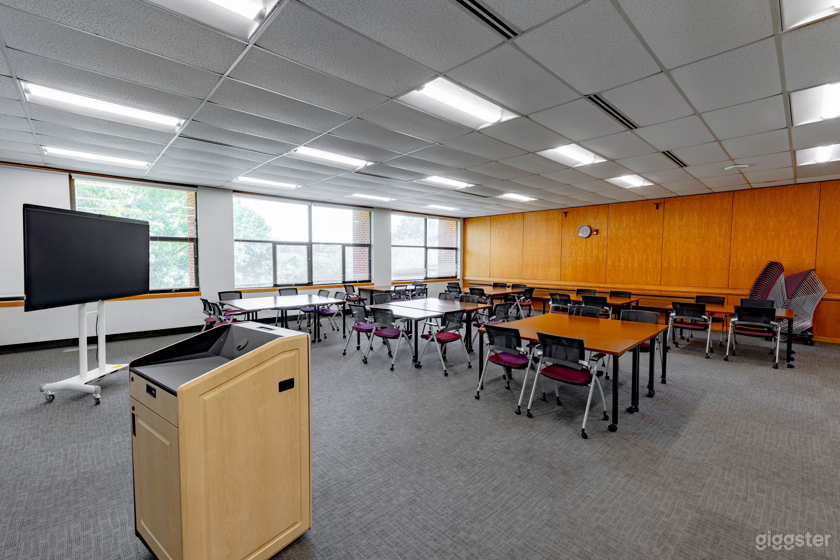 Classroom: Meeting & Instructional Space Photo 3